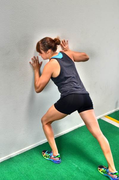 wall-push-hold