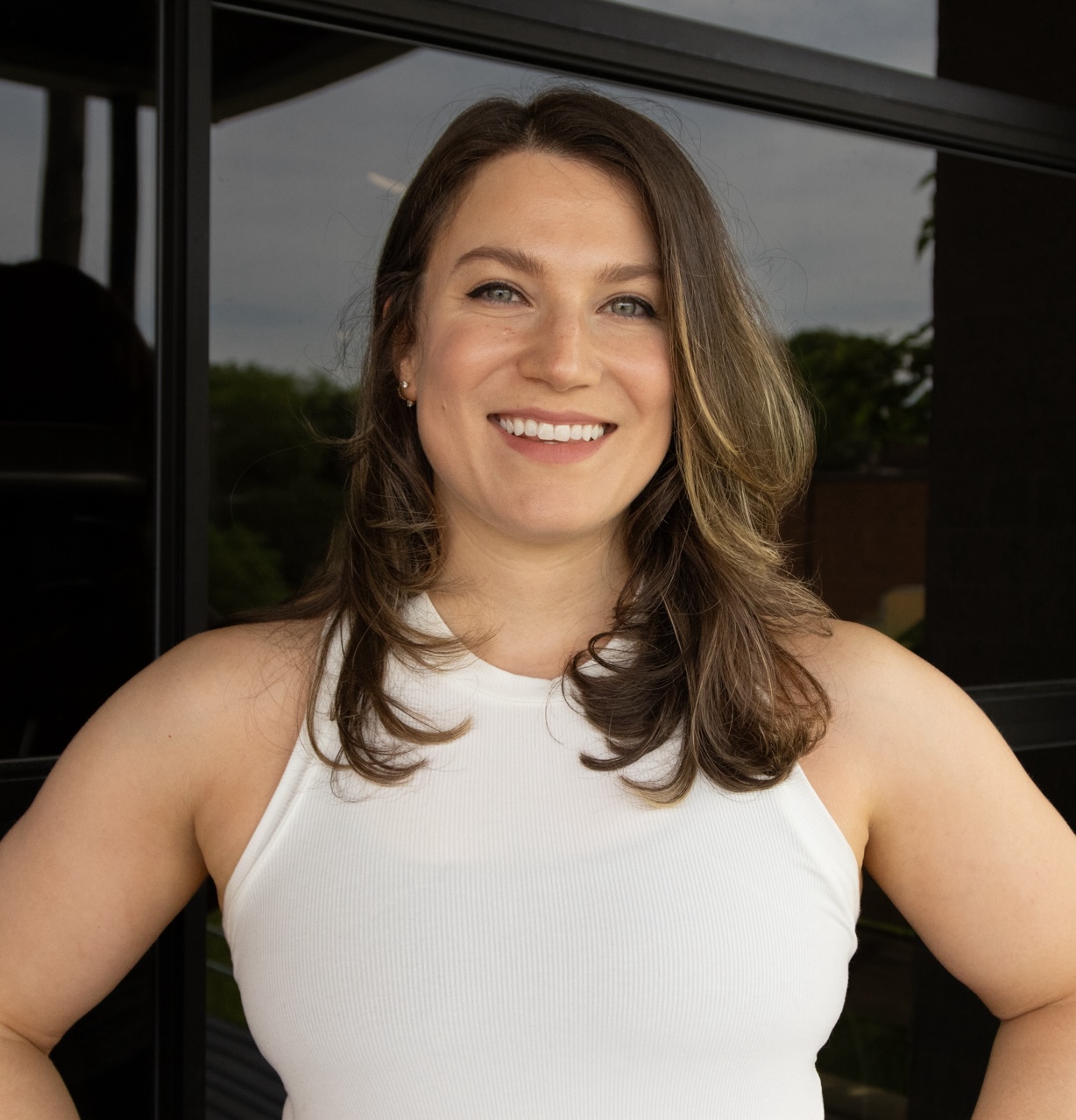 Dr. Leigh Comerci